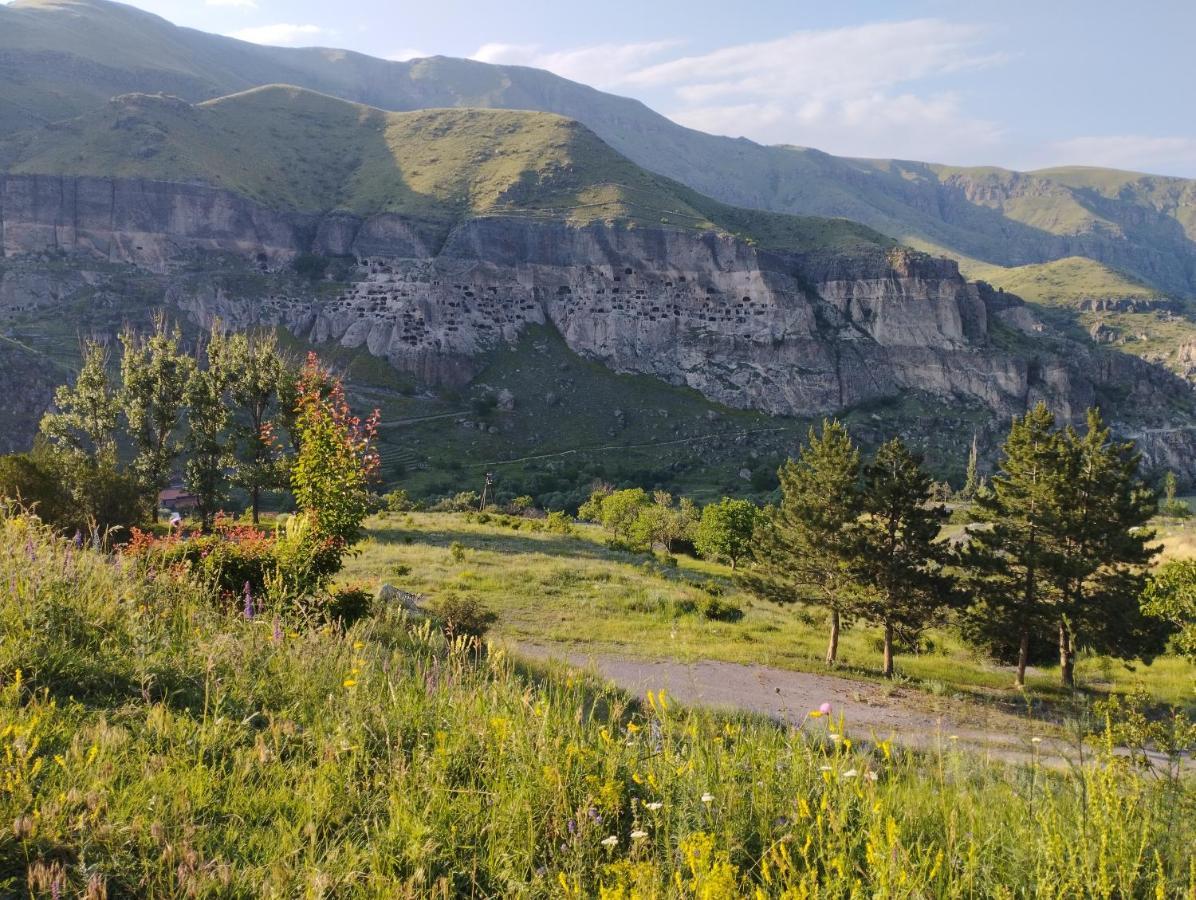 Vardzia Сhachkari 외부 사진