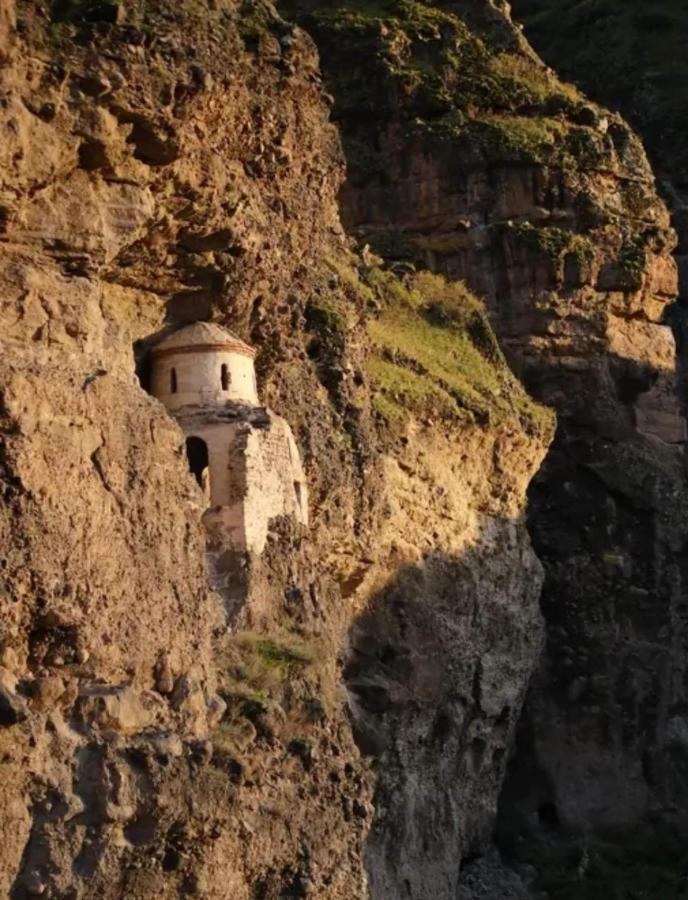 Vardzia Сhachkari 외부 사진