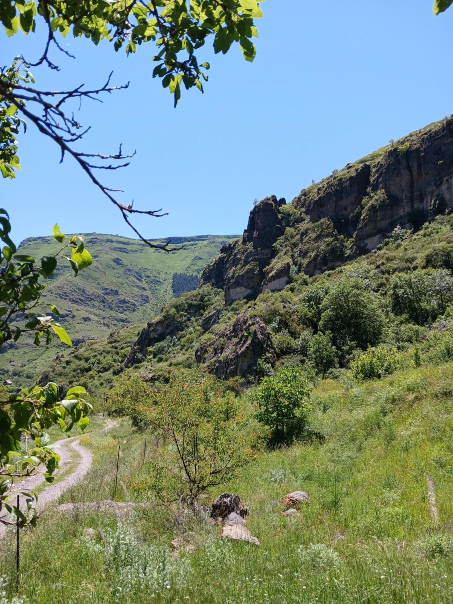 Vardzia Сhachkari 외부 사진